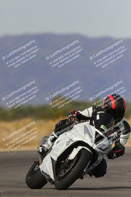 media/Nov-26-2023-TrackXperience (Sun) [[5492a056a2]]/Level 1/Session 3 (Turn 16)/